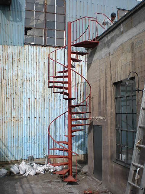 螺旋階段の施工後写真
